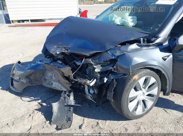 7SAYGDEE4PA161053 2023 TESLA MODEL Y Серый Вид спереди