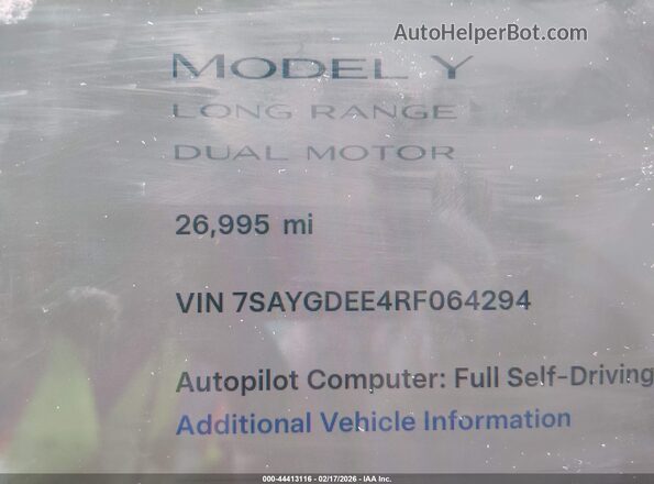7SAYGDEE4RF064294 2024 TESLA MODEL Y Gray 