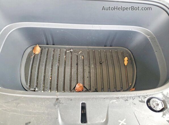 7SAYGDEE6TA454589 2026 TESLA MODEL Gray Rear interior view