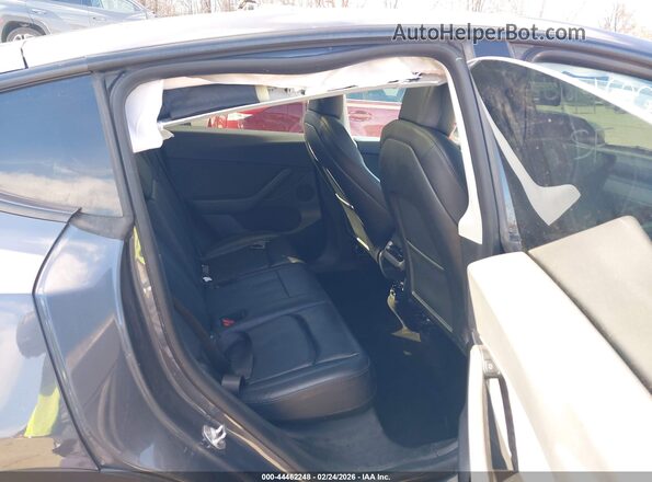 7SAYGDEE7NF363949 2022 TESLA MODEL Y Navy Вид наклейки с VIN-кодом