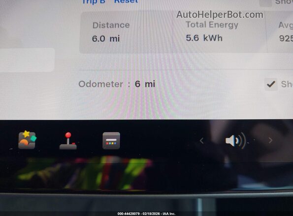7SAYGDEE7TF567082 2026 TESLA MODEL Y Gray Rear seats view