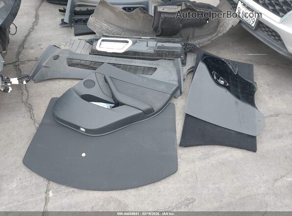 7SAYGDEE8PA078726 2023 TESLA MODEL Y Gray Widok zestawu wskaźników