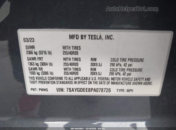 7SAYGDEE8PA078726 2023 TESLA MODEL Y Gray Widok komory silnika