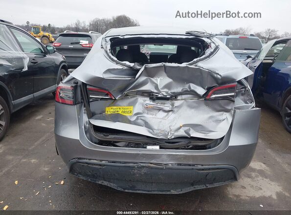7SAYGDEE9RA299951 2024 TESLA MODEL Y Gray 