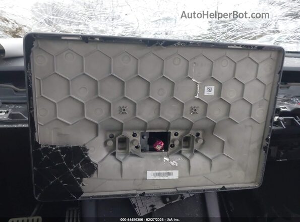 7SAYGDEF1NF442025 2022 TESLA MODEL Y Gray Vista de los asientos traseros