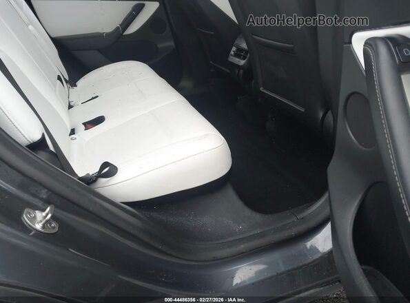7SAYGDEF1NF442025 2022 TESLA MODEL Y Gray Vista de la etiqueta del VIN