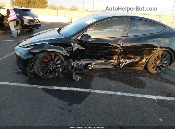 7SAYGDEF1NF575190 2022 TESLA MODEL Y Черный Вид спереди