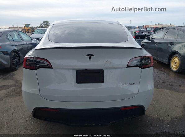 7SAYGDEF5NF410534 2022 TESLA MODEL Y White 
