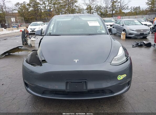 7SAYGDEF6NF465798 2022 TESLA MODEL Y Gray ხელსაწყოთა პანელის ხედი