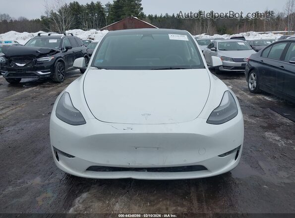 7SAYGDEF7NF308720 2022 TESLA MODEL Y White ხელსაწყოთა პანელის ხედი