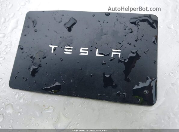 7SAYGDEF7NF374104 2022 TESLA MODEL Y Gray Вид панелі приладів