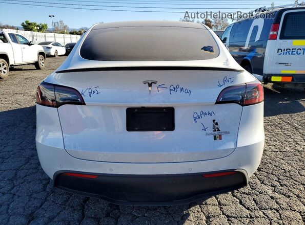 7SAYGDEF7NF494758 2022 TESLA MODEL White უკანა ხედი