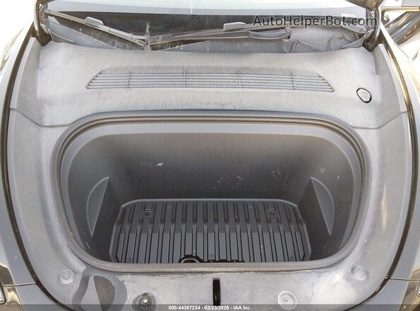 7SAYGDEF9NF313627 2022 TESLA MODEL Y Black Rear view
