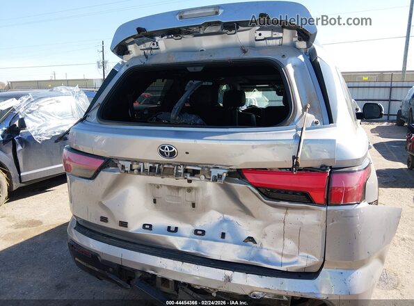 7SVAAAAA4PX002372 2023 TOYOTA SEQUOIA Silver 