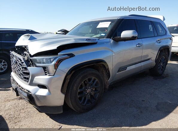 7SVAAAAA4PX002372 2023 TOYOTA SEQUOIA Silver Передня ліва чверть