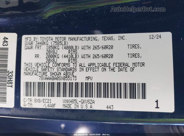 7SVAAABA0SX055173 2025 TOYOTA SEQUOIA Blue Շարժիչի բաժամունքի տեսք