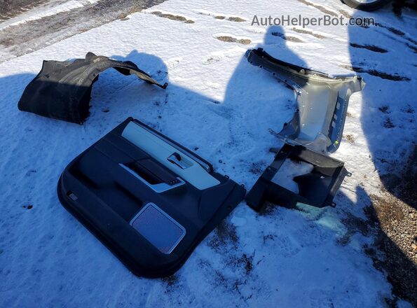 7SVAAABA5SX056089 2025 TOYOTA SEQUOIA Silver Engine compartment view