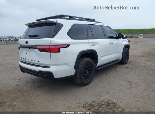 7SVAAABA7RX038557 2024 TOYOTA SEQUOIA White უკანა მარჯვენა