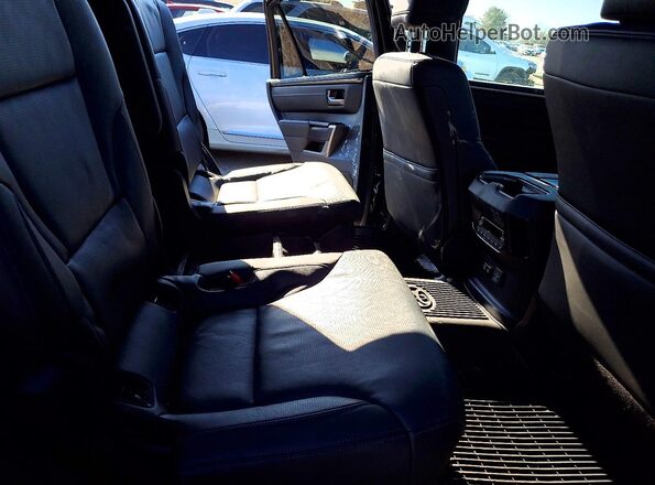 7SVAAABA9TX079280 2026 TOYOTA SEQUOIA Black Вид задньої частини салону