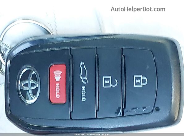 7SVAAABAXRX024670 2024 TOYOTA SEQUOIA Navy წინა პანელის ხედი