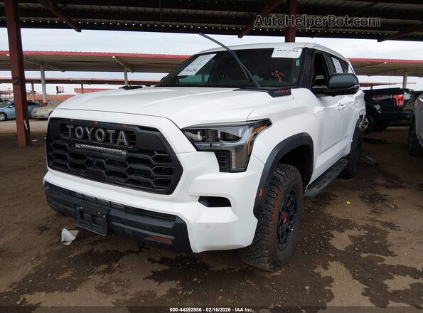 7SVAAABAXRX033515 2024 TOYOTA SEQUOIA White Передня ліва чверть