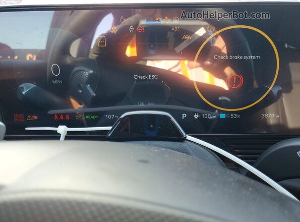 7YAKPDDC1SY009397 2025 HYUNDAI IONIQ Red Widok zestawu wskaźników