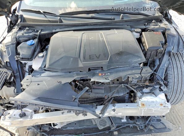 7YAKR4DA3SY010124 2025 HYUNDAI IONIQ Black Engine compartment view