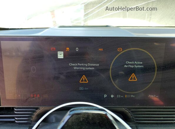 7YAKR4DA3SY010124 2025 HYUNDAI IONIQ Black Instrument cluster view