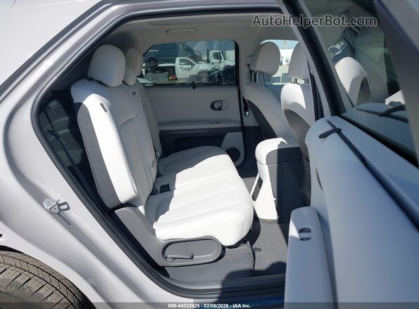 7YAKR4DA4SY024632 2025 HYUNDAI IONIQ 5 Gray Widok naklejki z numerem VIN