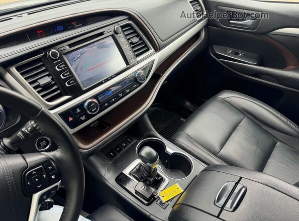 5TDJZRFH8KS950263 2019 TOYOTA HIGHLANDER Black 