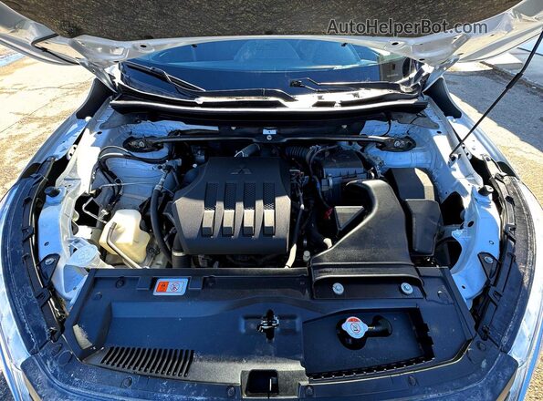 JA4ATUAA3PZ002531 2023 MITSUBISHI ECLIPSE White 