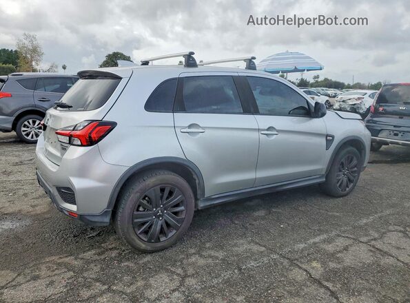 JA4ARUAU5MU009868 2021 MITSUBISHI OUTLANDER Silver 