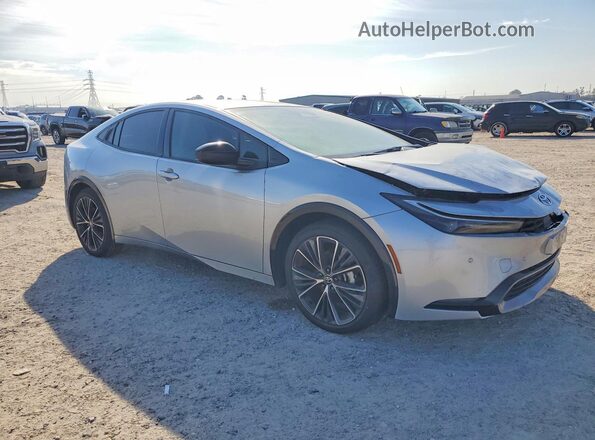 JTDACAAU3T3065785 2026 TOYOTA LE Silver 