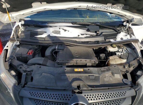 W1WV0FEY7L3729997 2020 MERCEDES-BENZ METRIS Белый 