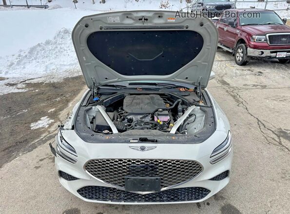 KMTG34SC9SU149489 2025 GENESIS G70 Gray Widok zestawu wskaźników