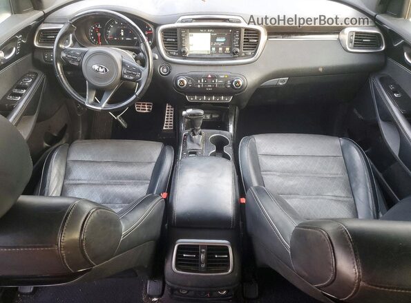 5XYPKDA50JG402199 2018 KIA SORENTO Gray 