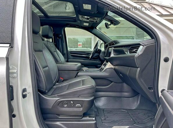 1GKS2DKL2MR186101 2021 GMC YUKON Белый Вид сзади