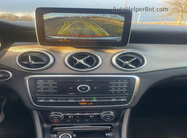 WDCTG4GB7HJ296321 2017 MERCEDES-BENZ GLA Gray 