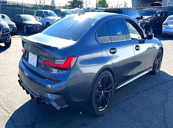 3MW5U7J03N8C59030 2022 BMW M3 Угольный Вид спереди