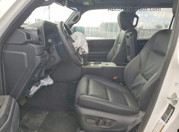 JTEABFAJ3SK039080 2025 TOYOTA LAND White 