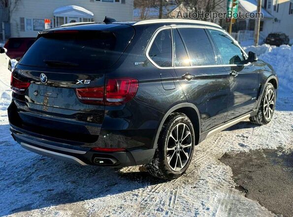 5UXKT0C56J0V99901 2018 BMW X5 Black Передня права чверть