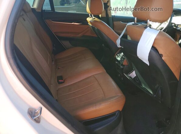 5UXKU0C50G0F92144 2016 BMW X6 White Widok komory silnika