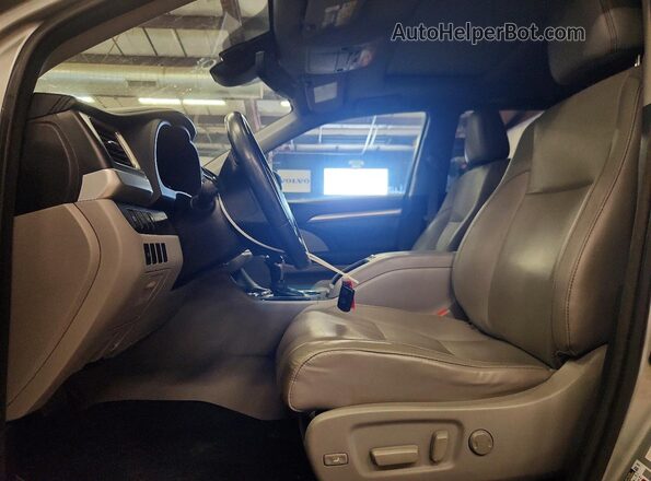 5TDJGRFH7HS026430 2017 TOYOTA HIGHLANDER HYBRID Silver 