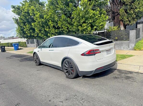 5YJXCDE48HF061148 2017 TESLA MODEL X White 