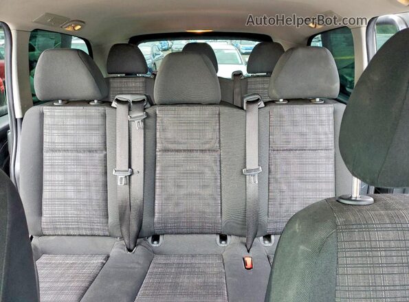 WD4PG2EE8H3222408 2017 MERCEDES-BENZ METRIS Серебряный 