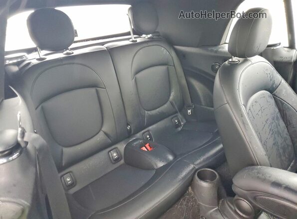 WMWWJ3C00M3M20184 2021 MINI COOPER Black Rear interior view