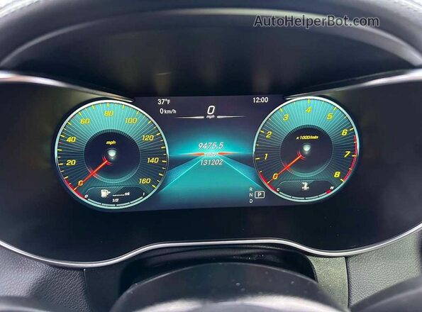 W1N0J8EB8NG059259 2022 MERCEDES-BENZ GLC-CLASS Белый Вид панели приборов
