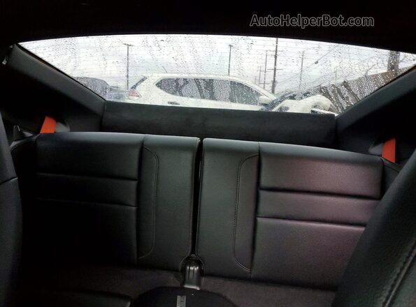 WP0AA2A92LS205578 2020 PORSCHE 911 Silver Вид задньої частини салону