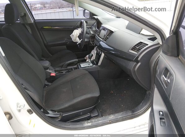 JA32U2FU4HU007894 2017 MITSUBISHI LANCER Белый 
