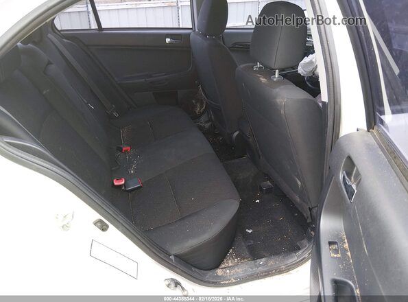 JA32U2FU4HU007894 2017 MITSUBISHI LANCER Белый 